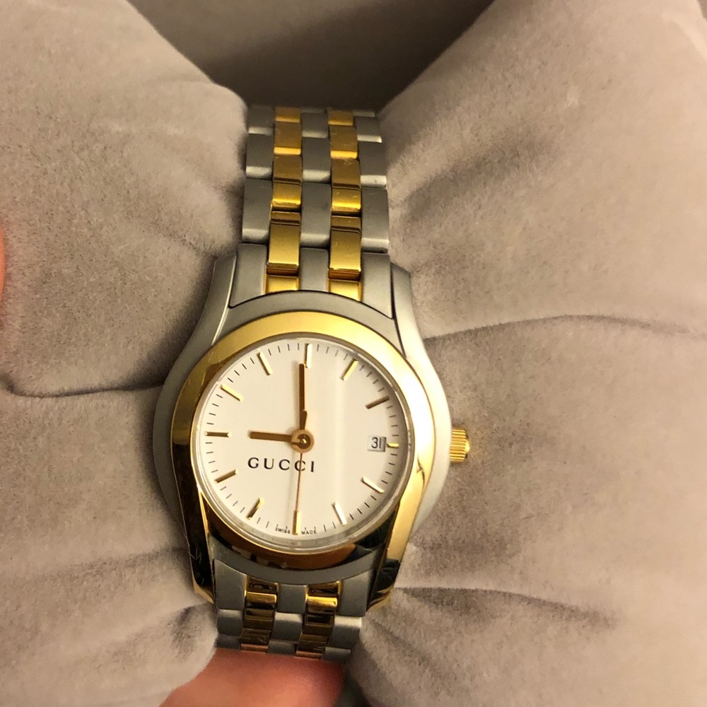 100% authentic Gucci watch